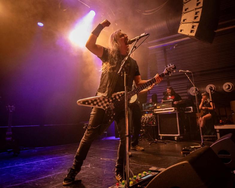  Claus Ljørring