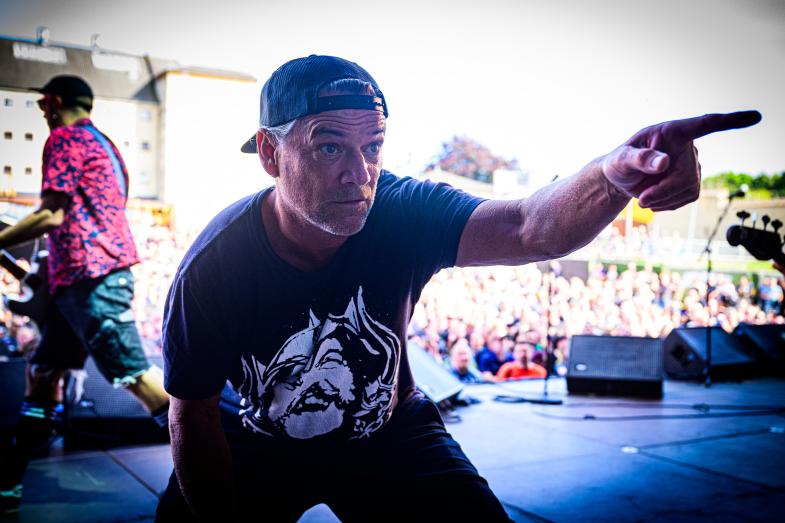 Ugly Kid Joe af Sebastian Dammark