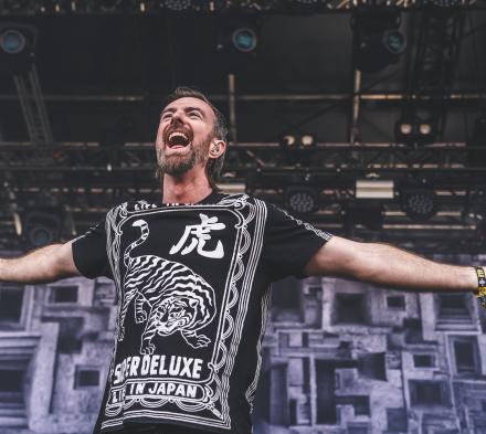 Karnivool af Rolf Meldgaard